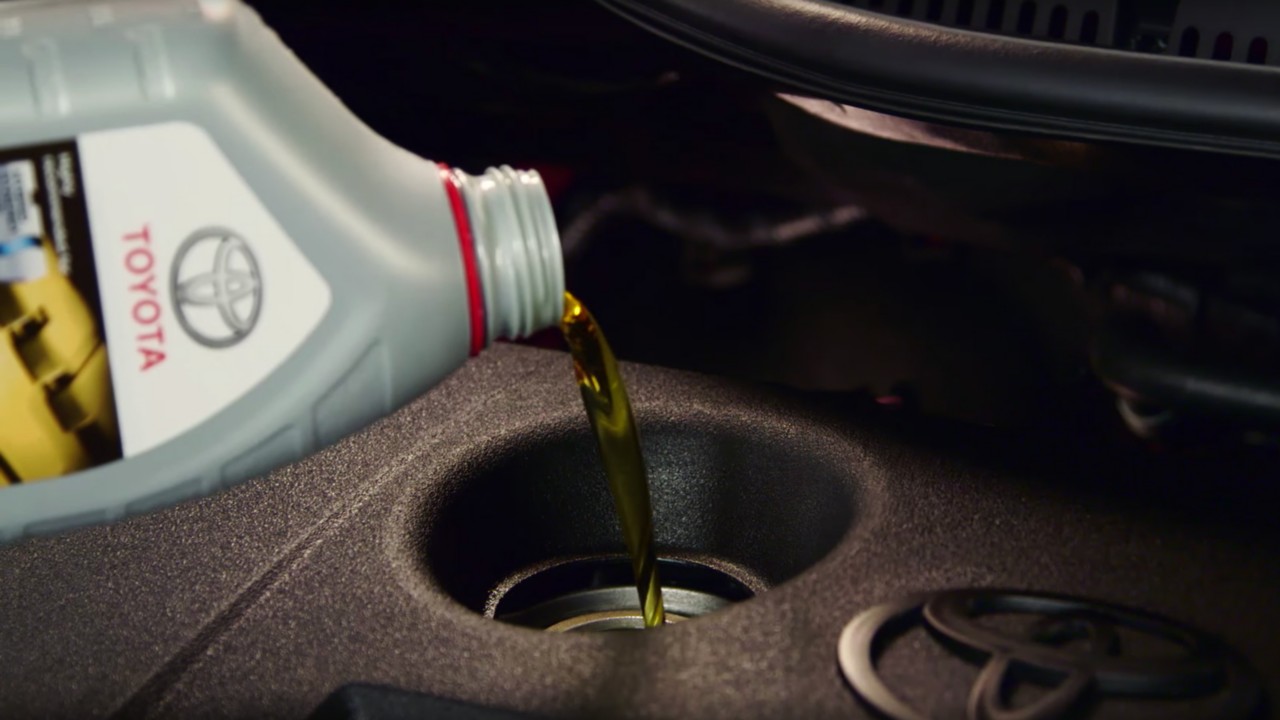 Wymiana oleju Jak wymienić olej silnikowy? Toyota